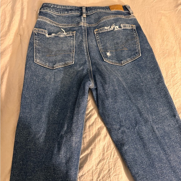 American Eagle mom jeans - Picture 2 of 4